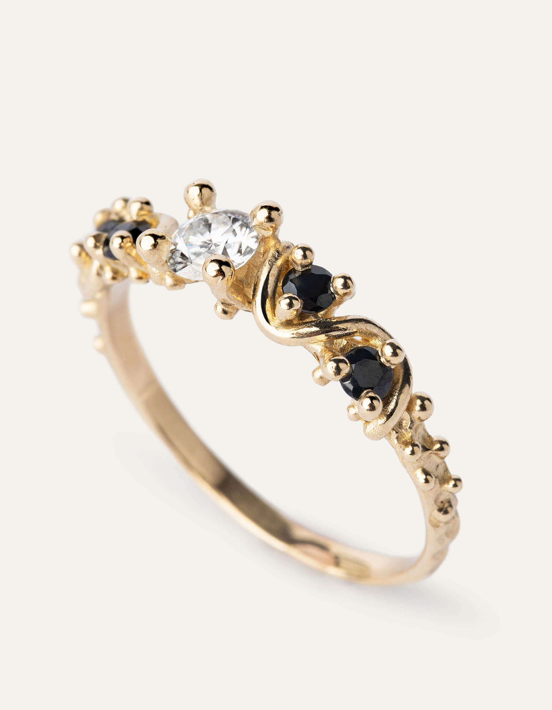 Bee (Natural Diamond)